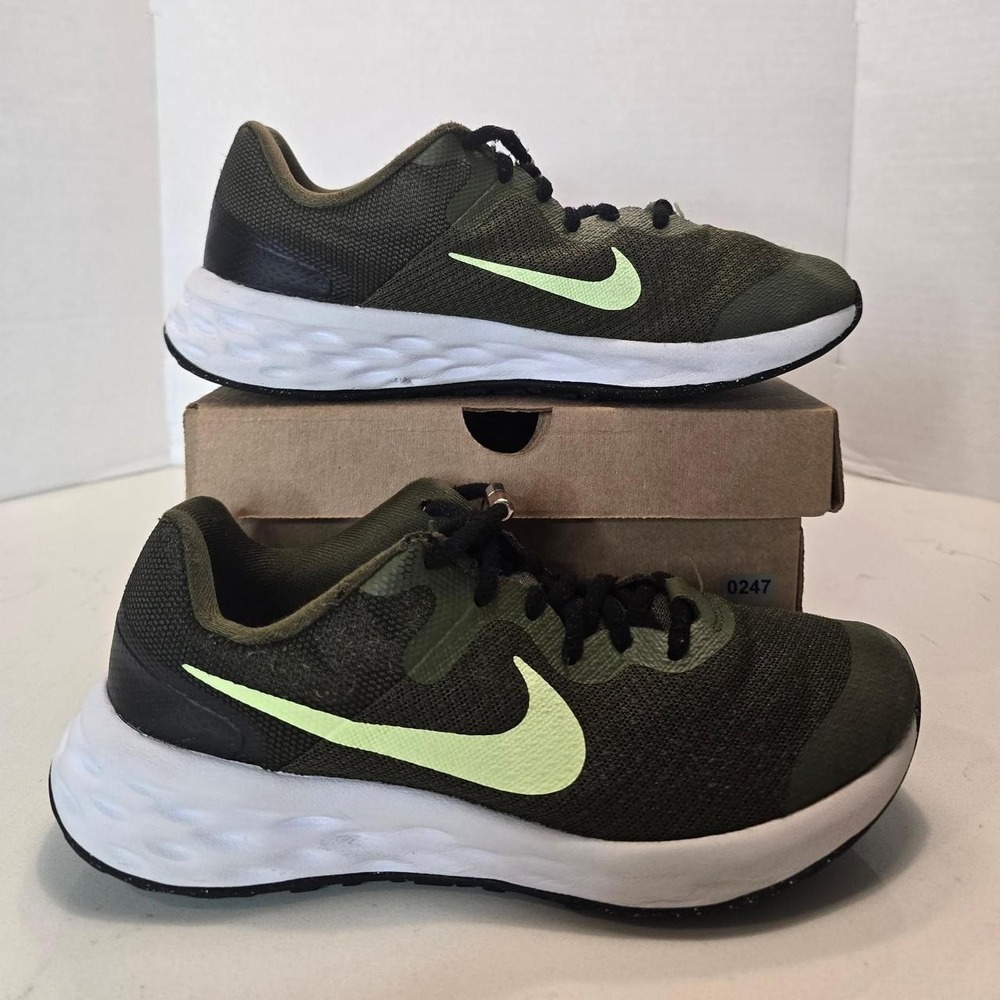 Nike Kids Revolution 6 GREEN Olive Running Shoes Size 5Y DD1096-300